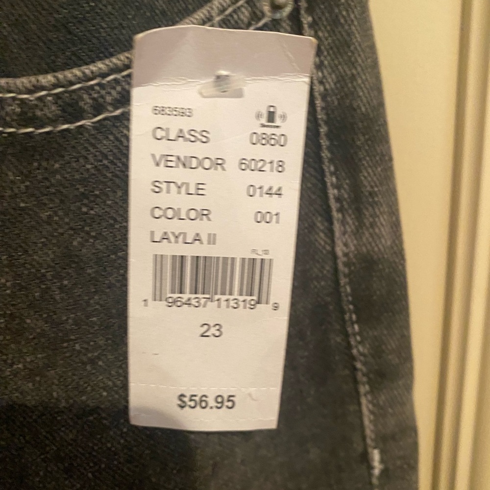 Jeans - Picture 4 of 7
